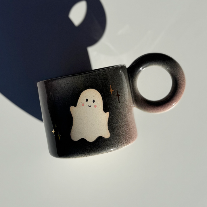 OUTLET Kubek Halloween Duszek 👻gradient czarny/róż - 350 ml