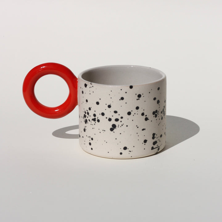 Kubek w plamki/Red - 400 ml